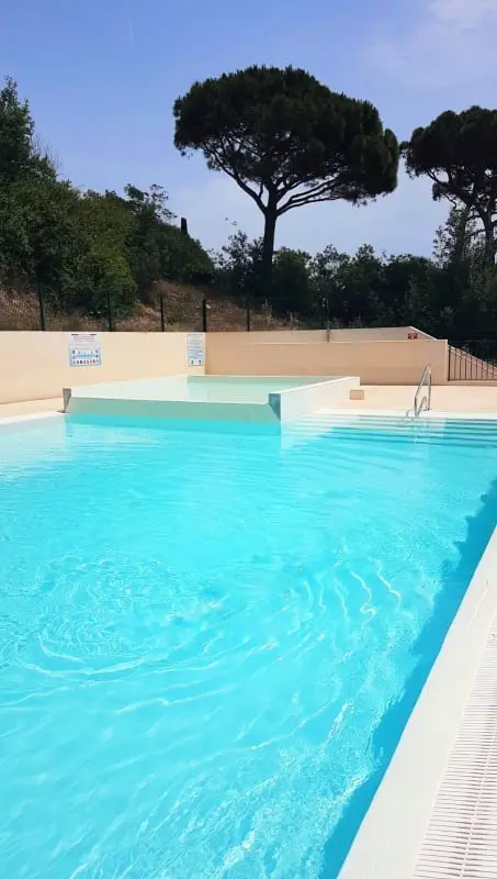 Gyönyörű lakás úszómedence Sainte-maxime