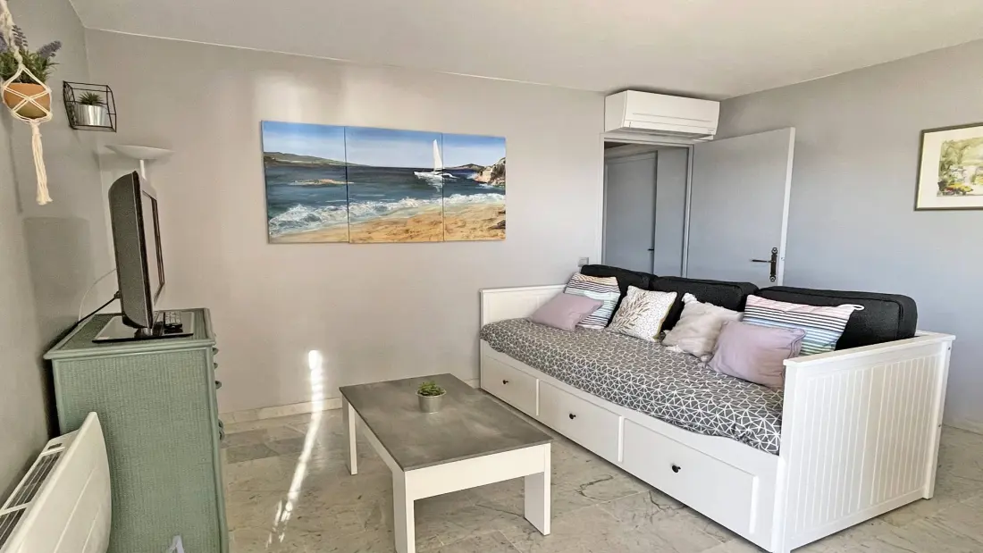 Caravelle Residence