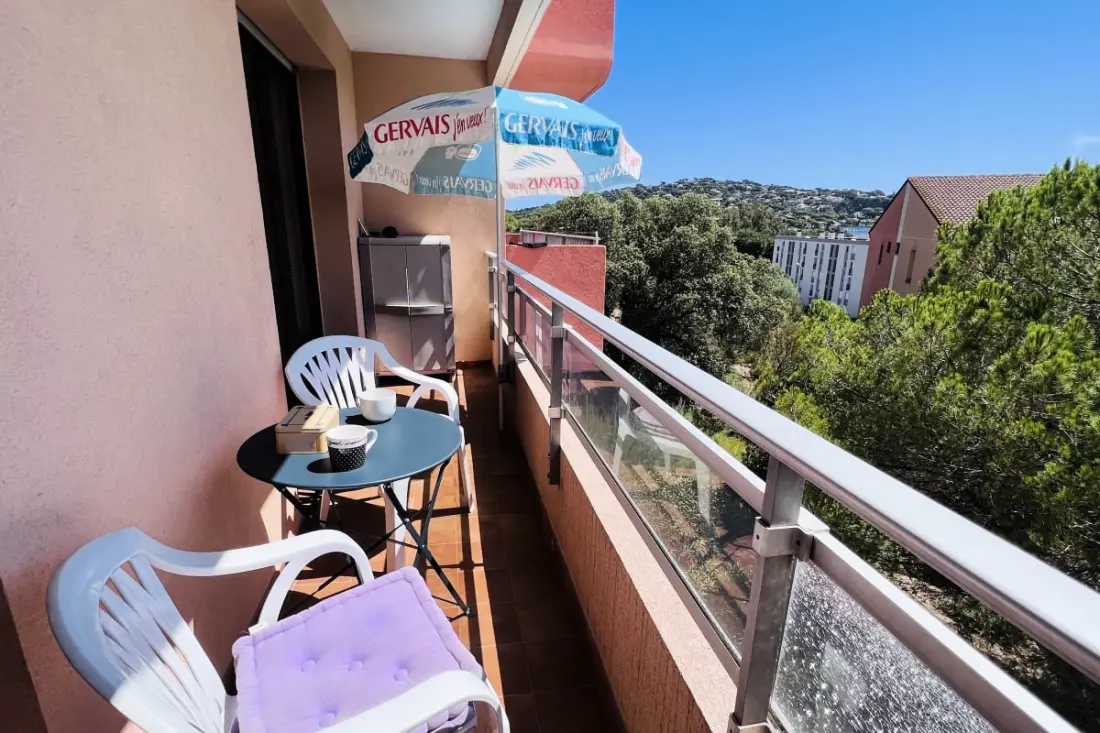 Havre de Paix with Balcony in Sainte-maxime