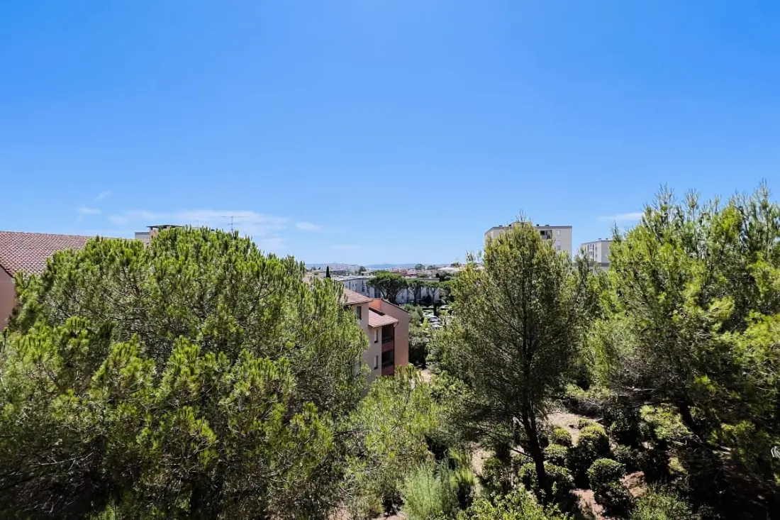 Havre de Paix with Balcony in Sainte-maxime