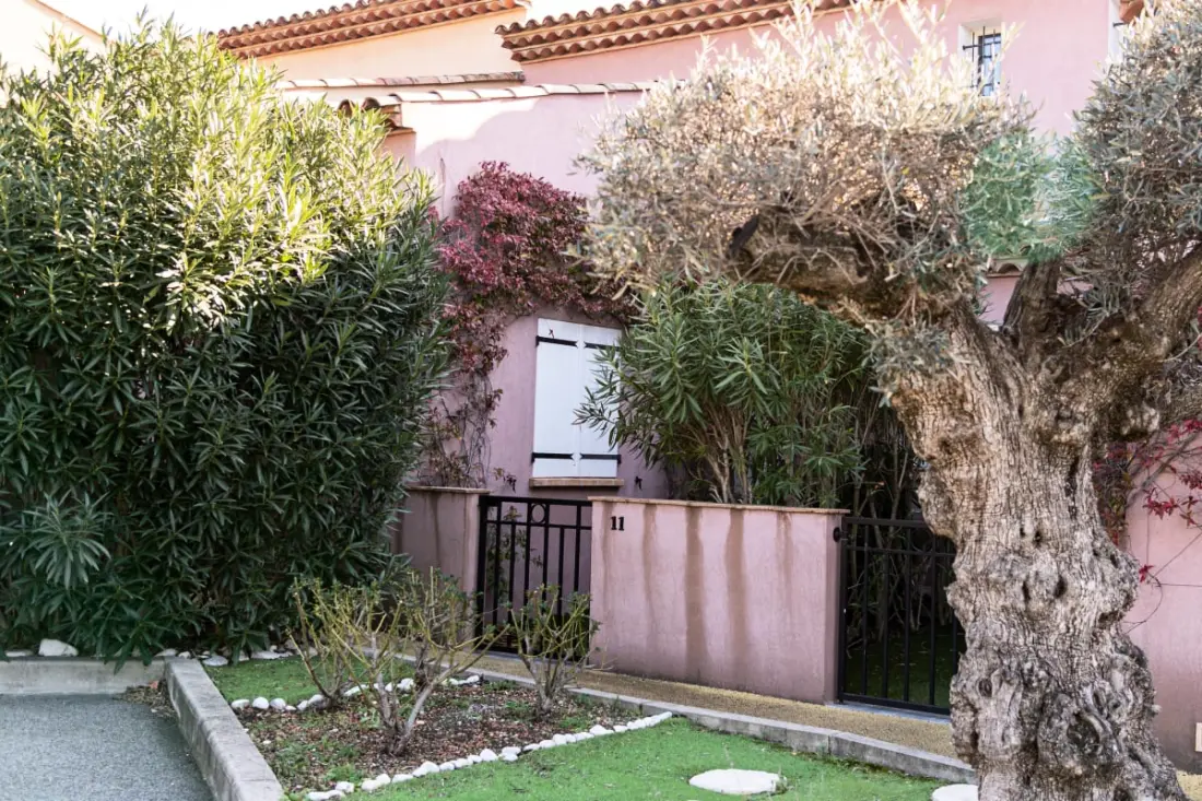 House 3 hálószoba kert közeli tevékenységek