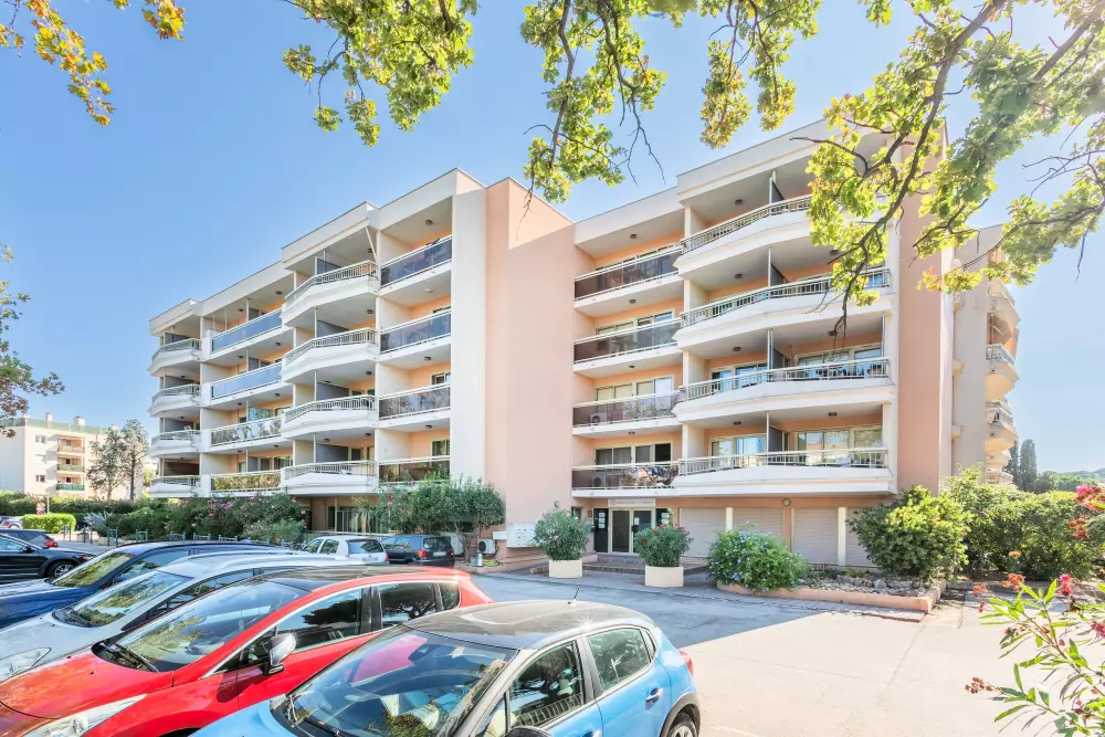 Residence Pierre & Vacances Les Platanes 3 Stars★★★