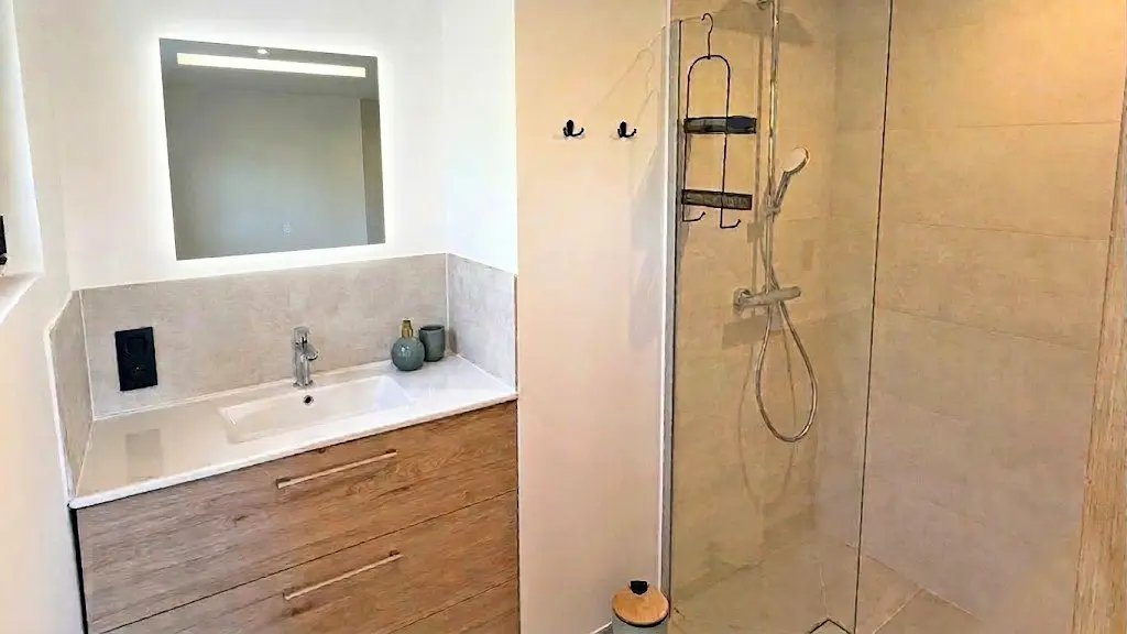 Vallon Residence