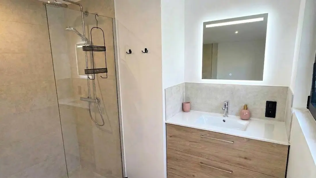 Vallon Residence