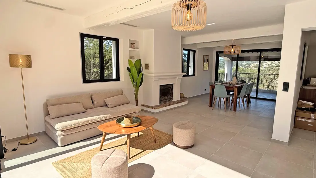 Vallon Residence