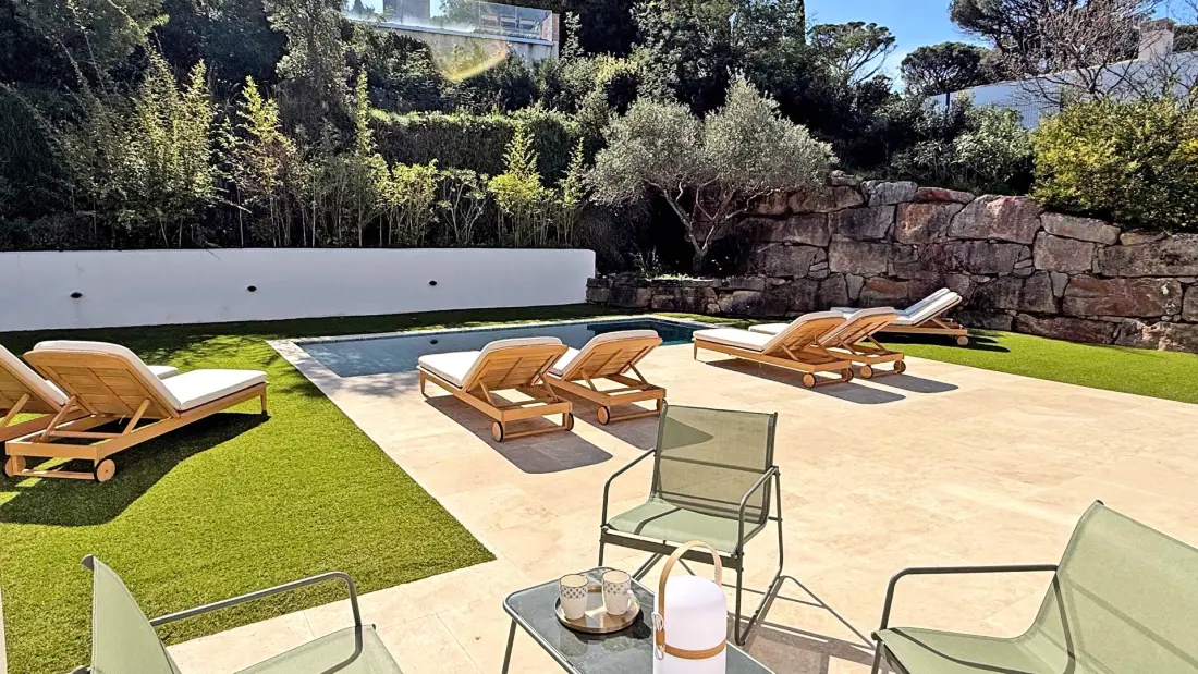 Vallon Residence