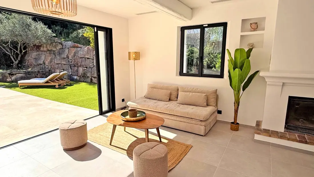 Vallon Residence