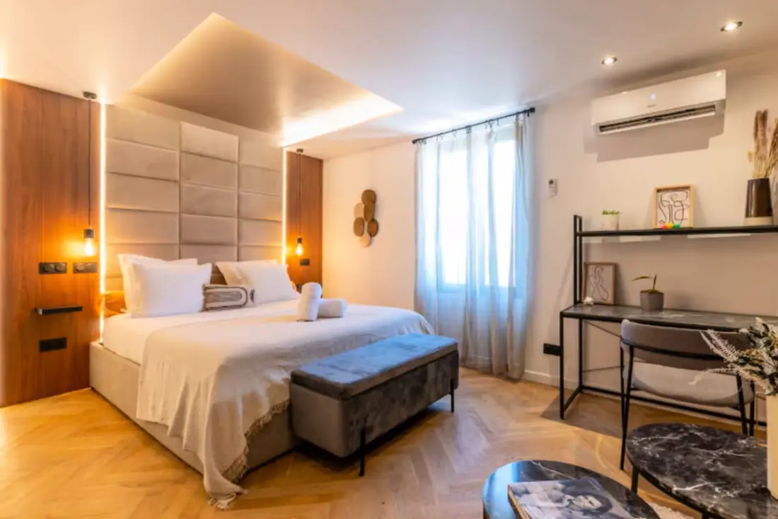Villa, úszómedence és nagy kert a Ste-maxime-ben