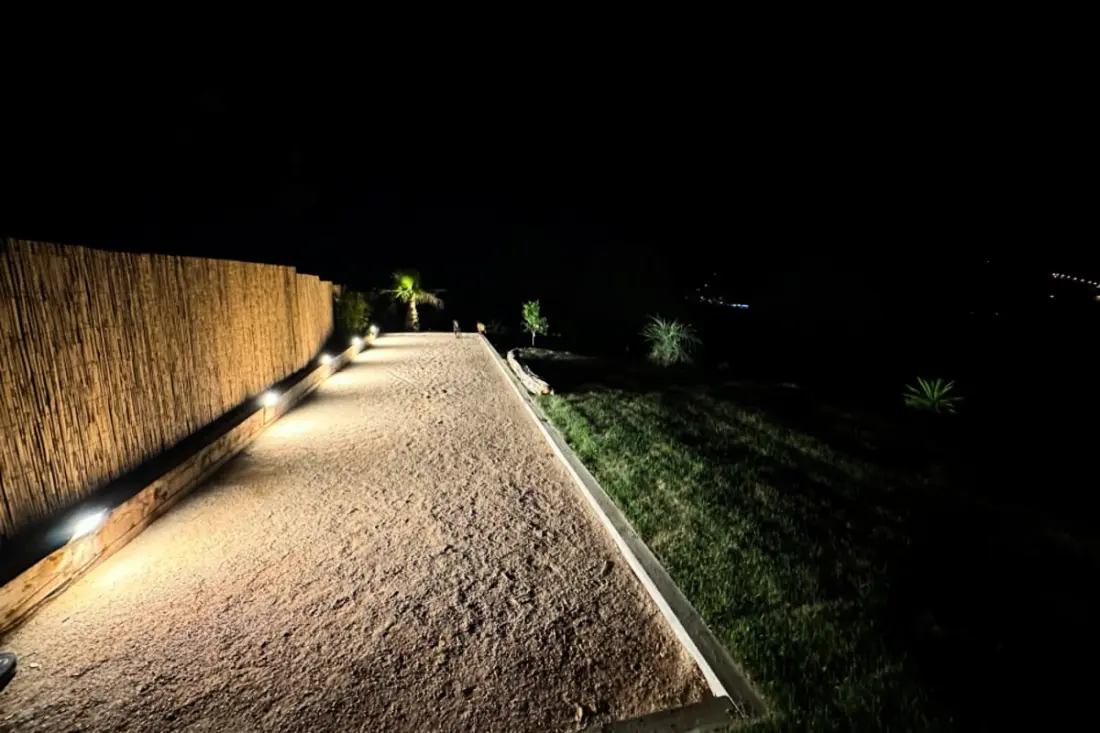 Villa, úszómedence és nagy kert a Ste-maxime-ben