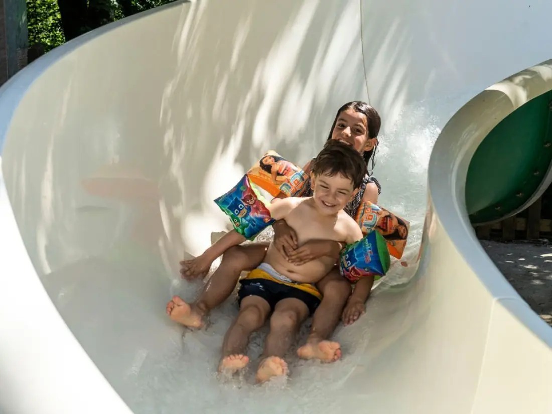 Campingplatz Romanée Les Grottes de Roffy 4 Sterne★★★★