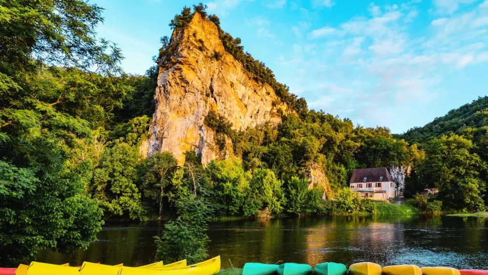 Campingplatz Romanée Les Grottes de Roffy 4 Sterne★★★★