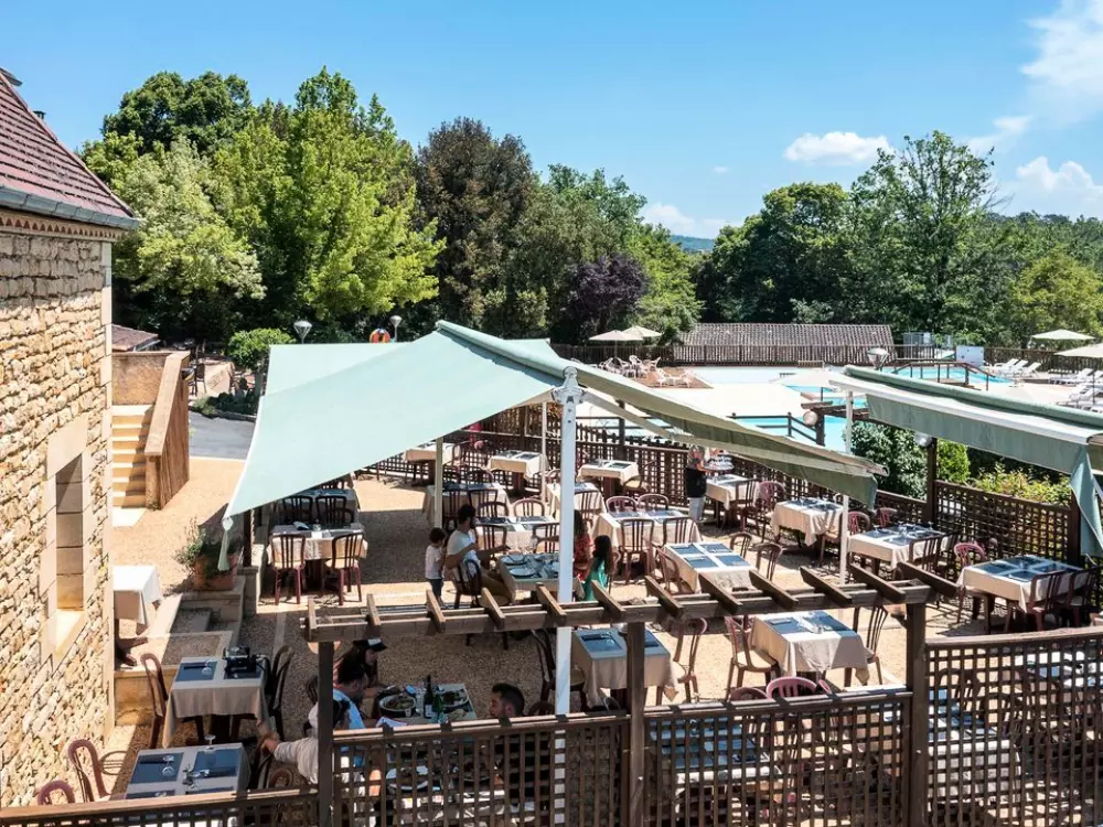 Campingplatz Romanée Les Grottes de Roffy 4 Sterne★★★★