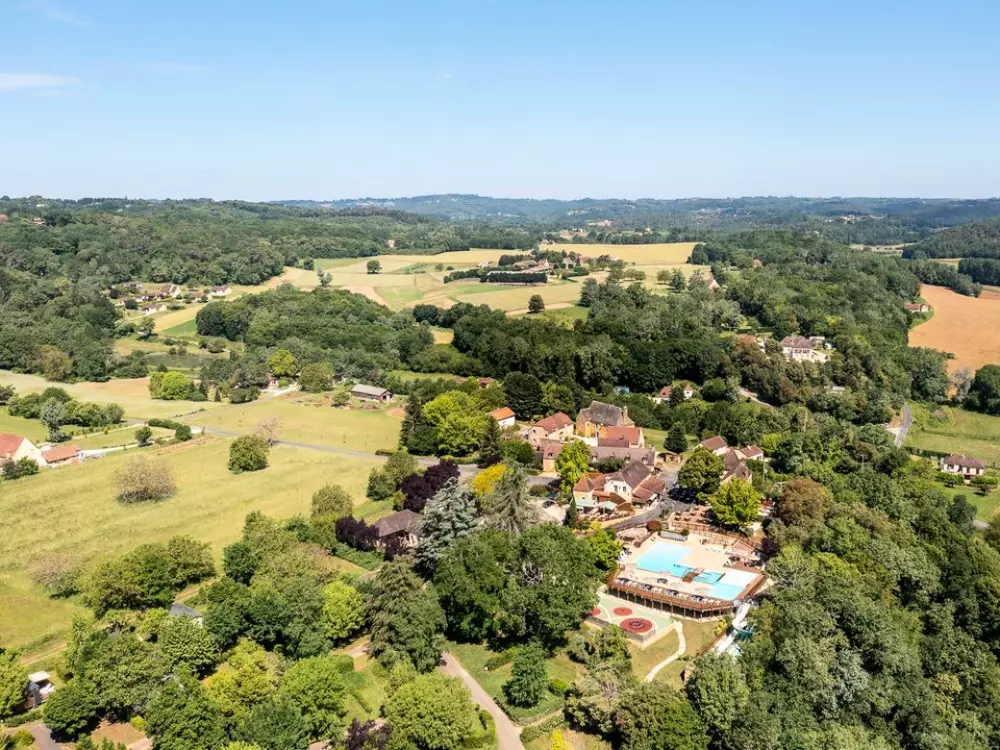 Campingplatz Romanée Les Grottes de Roffy 4 Sterne★★★★