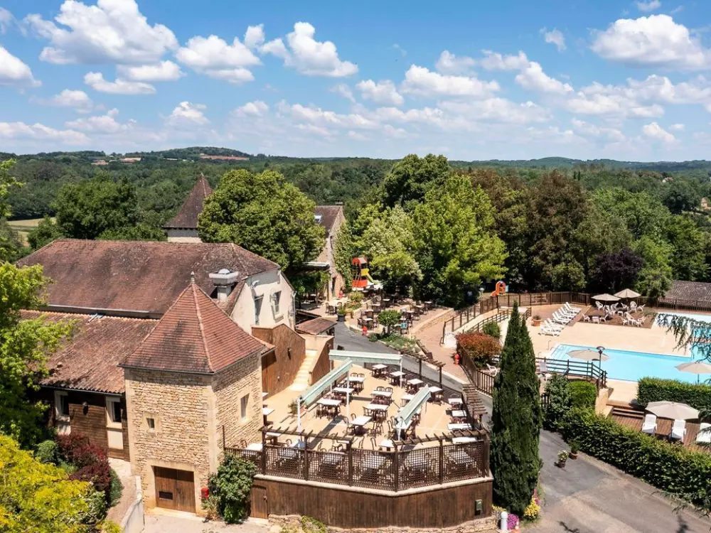 Campingplatz Romanée Les Grottes de Roffy 4 Sterne★★★★