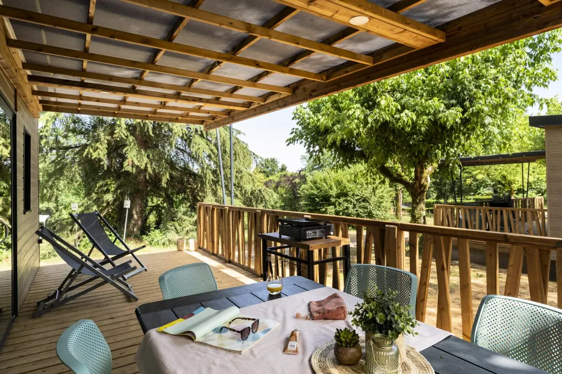 Campingplatz Romanée Les Grottes de Roffy 4 Sterne★★★★