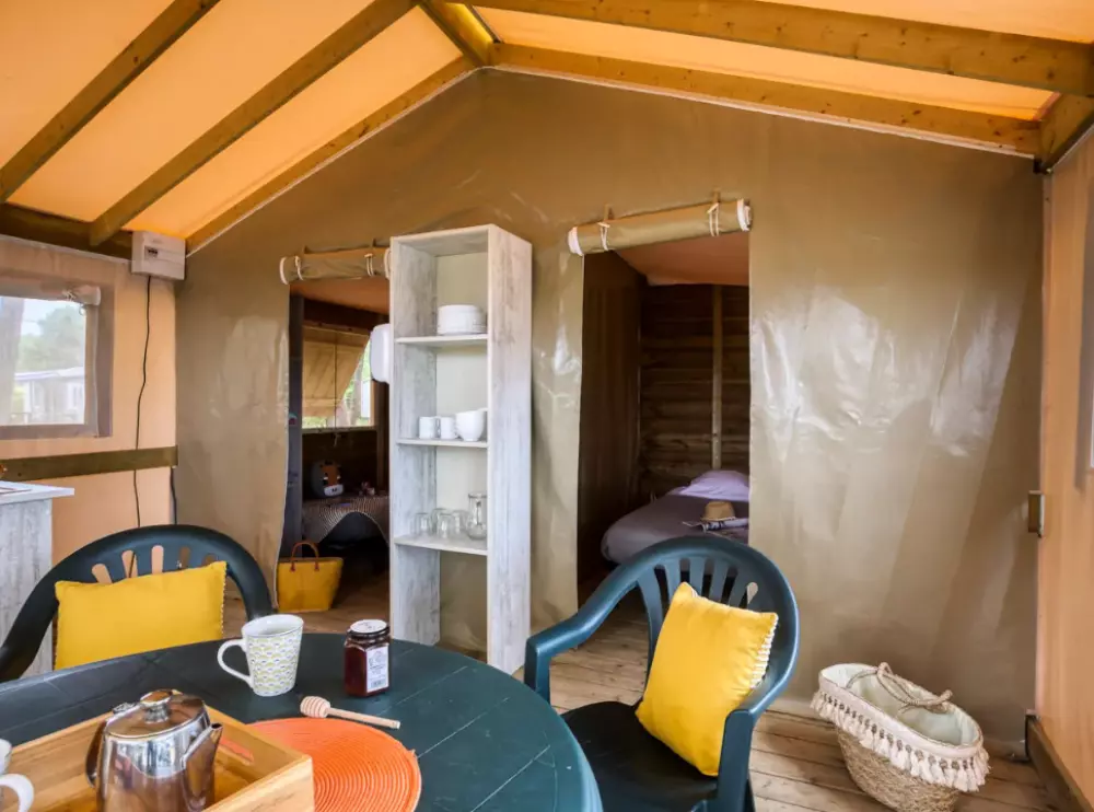 Campingplatz Romanée Les Grottes de Roffy 4 Sterne★★★★