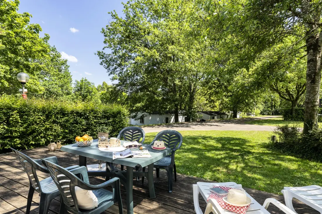 Campingplatz Romanée Les Grottes de Roffy 4 Sterne★★★★