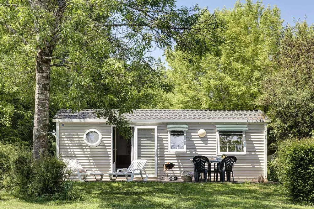 Campingplatz Romanée Les Grottes de Roffy 4 Sterne★★★★