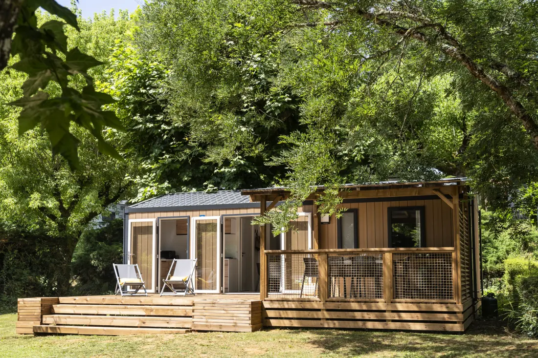 Campingplatz Romanée Les Grottes de Roffy 4 Sterne★★★★