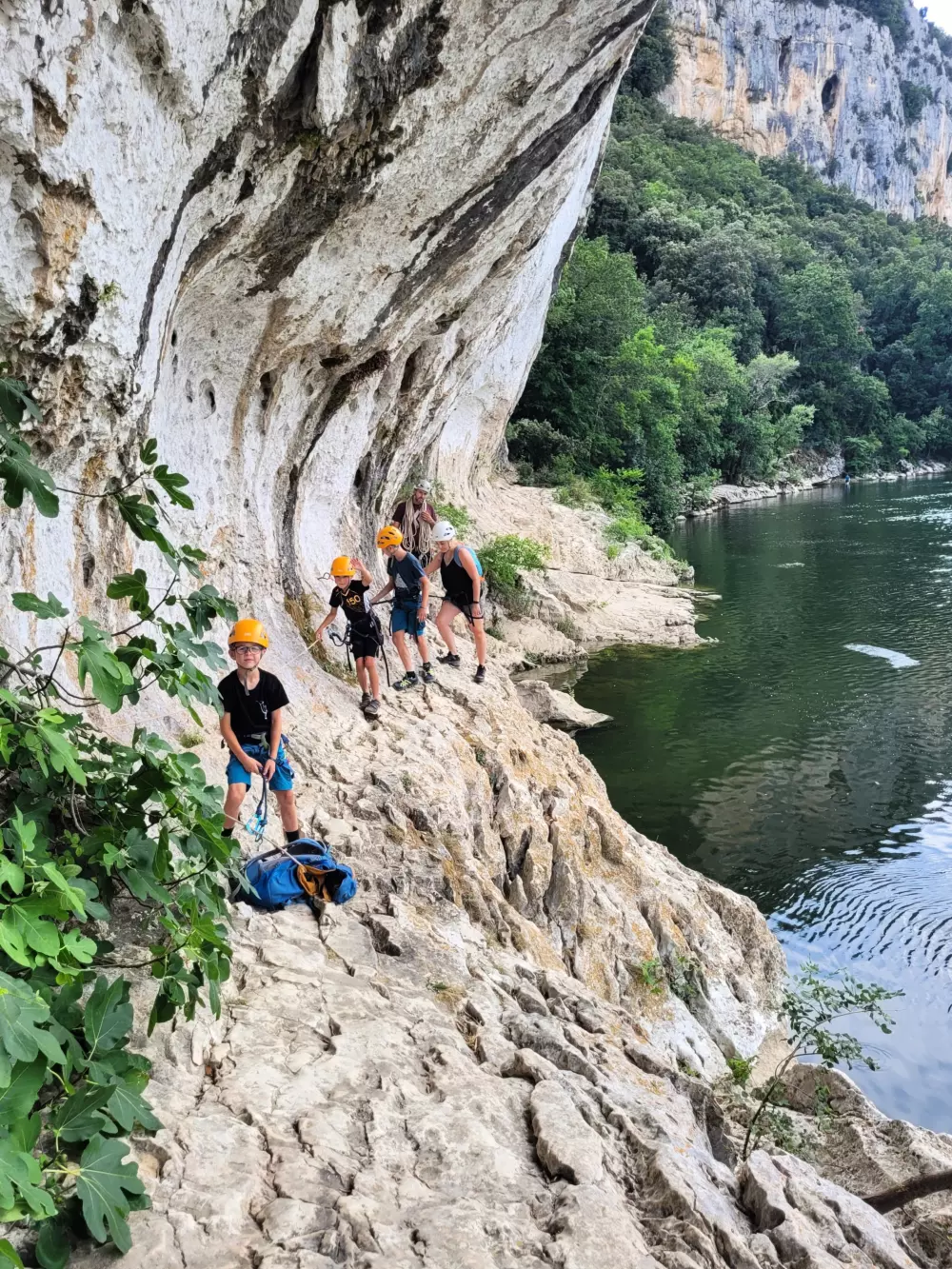 BLACHAS Domena 3 Gwiazdy★★★ 3 Gwiazdy★★★ 3 Gwiazdy★★★