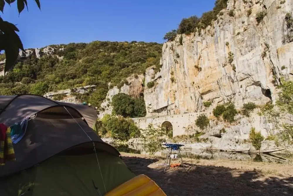 BLACHAS Domena 3 Gwiazdy★★★ 3 Gwiazdy★★★ 3 Gwiazdy★★★