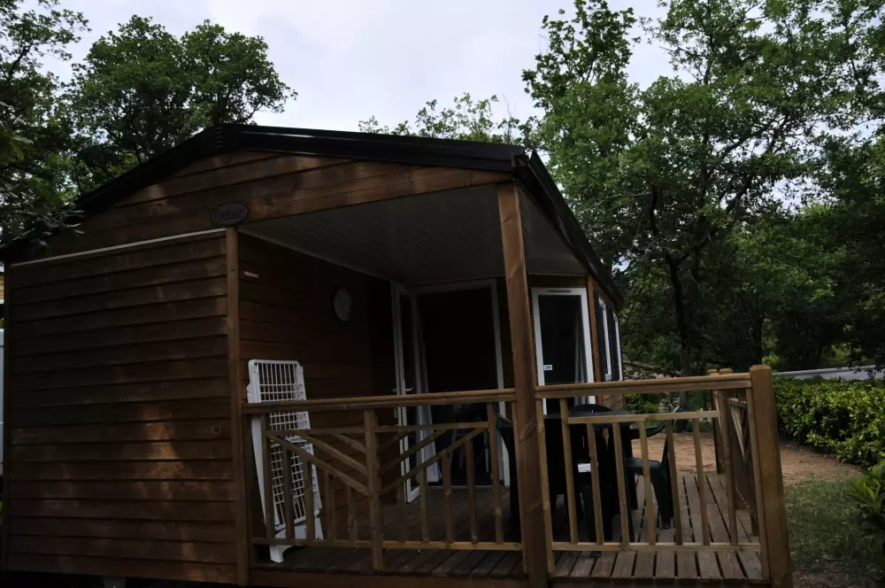 BLACHAS Domena 3 Gwiazdy★★★ 3 Gwiazdy★★★ 3 Gwiazdy★★★