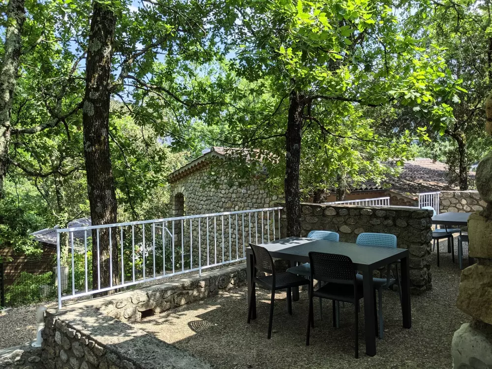 BLACHAS Domena 3 Gwiazdy★★★ 3 Gwiazdy★★★ 3 Gwiazdy★★★