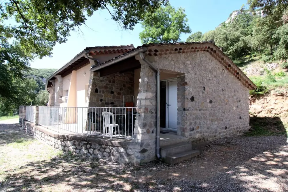 BLACHAS Domena 3 Gwiazdy★★★ 3 Gwiazdy★★★ 3 Gwiazdy★★★