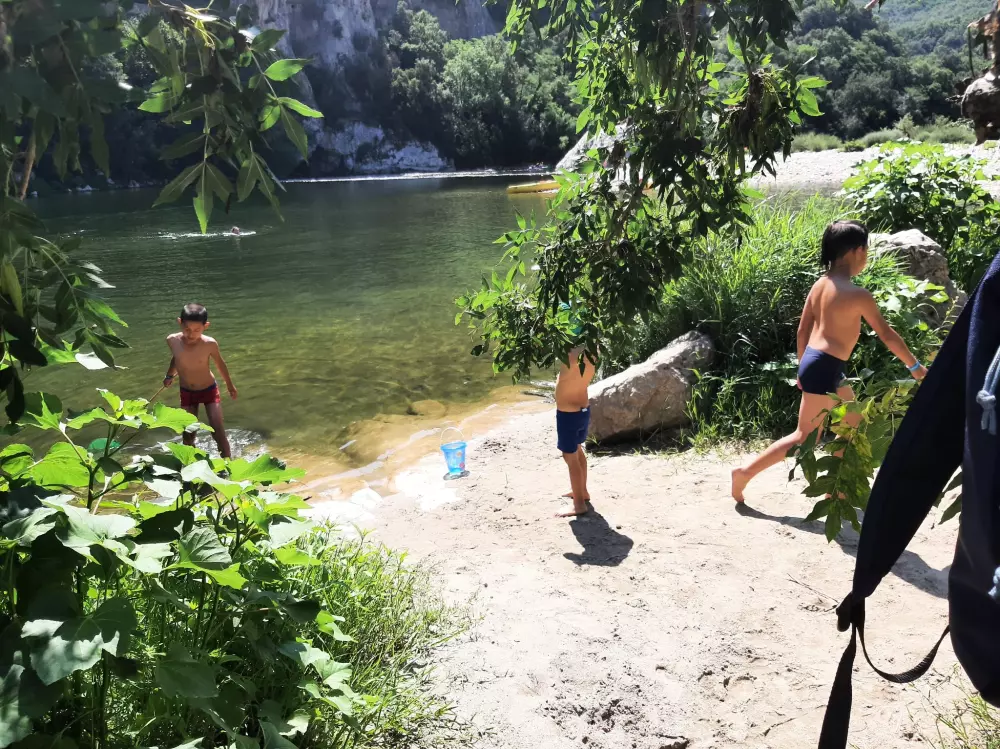 BLACHAS Domena 3 Gwiazdy★★★ 3 Gwiazdy★★★ 3 Gwiazdy★★★