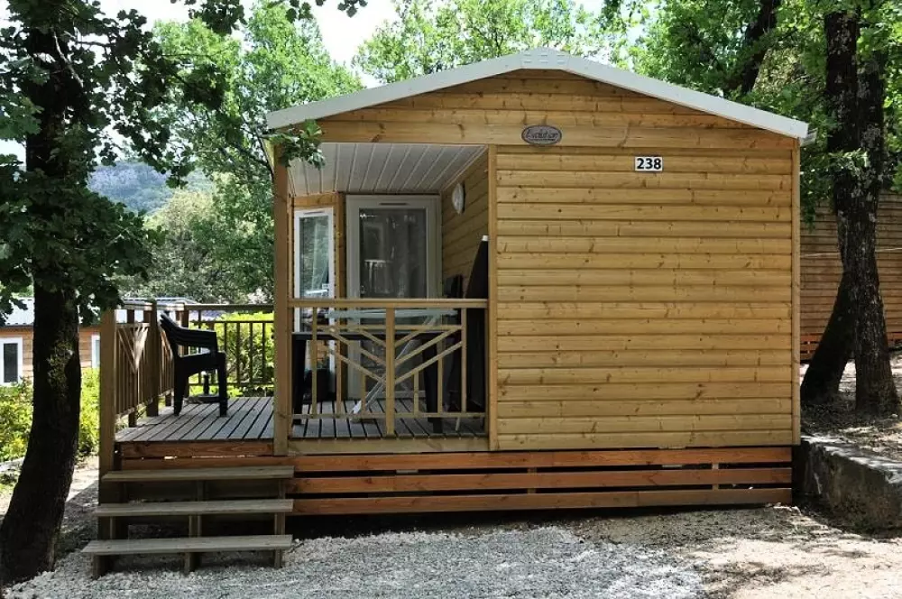 BLACHAS Domena 3 Gwiazdy★★★ 3 Gwiazdy★★★ 3 Gwiazdy★★★