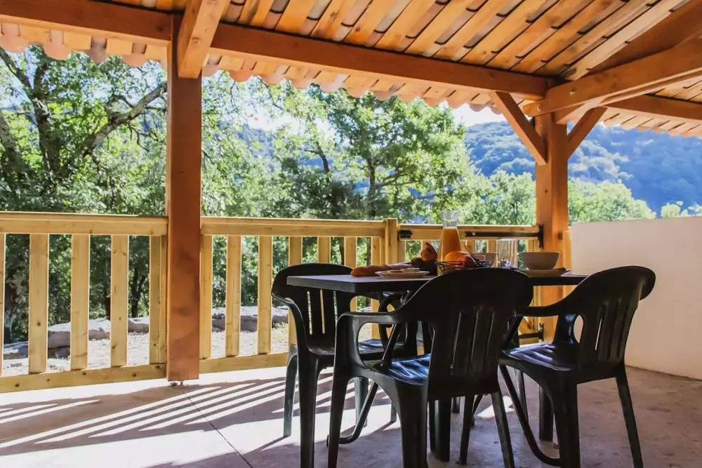 BLACHAS Domena 3 Gwiazdy★★★ 3 Gwiazdy★★★ 3 Gwiazdy★★★