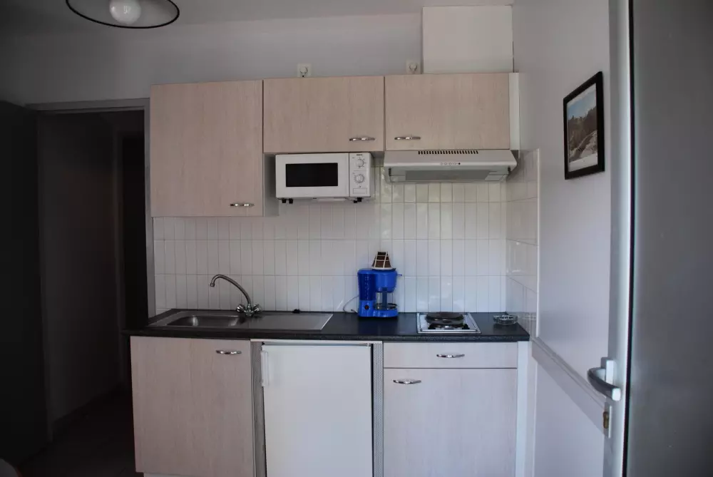 BLACHAS Domena 3 Gwiazdy★★★ 3 Gwiazdy★★★ 3 Gwiazdy★★★