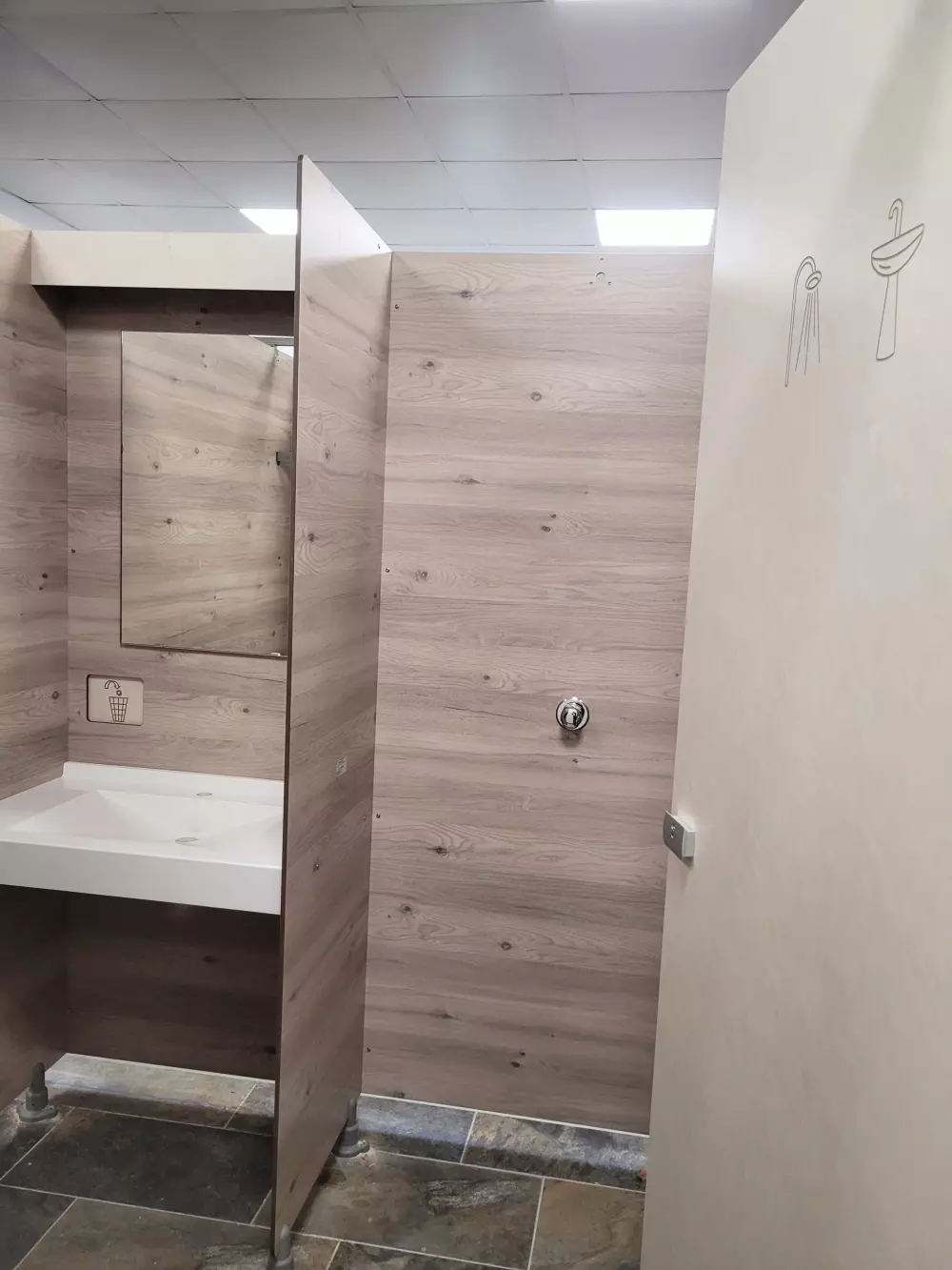 BLACHAS Domena 3 Gwiazdy★★★ 3 Gwiazdy★★★ 3 Gwiazdy★★★