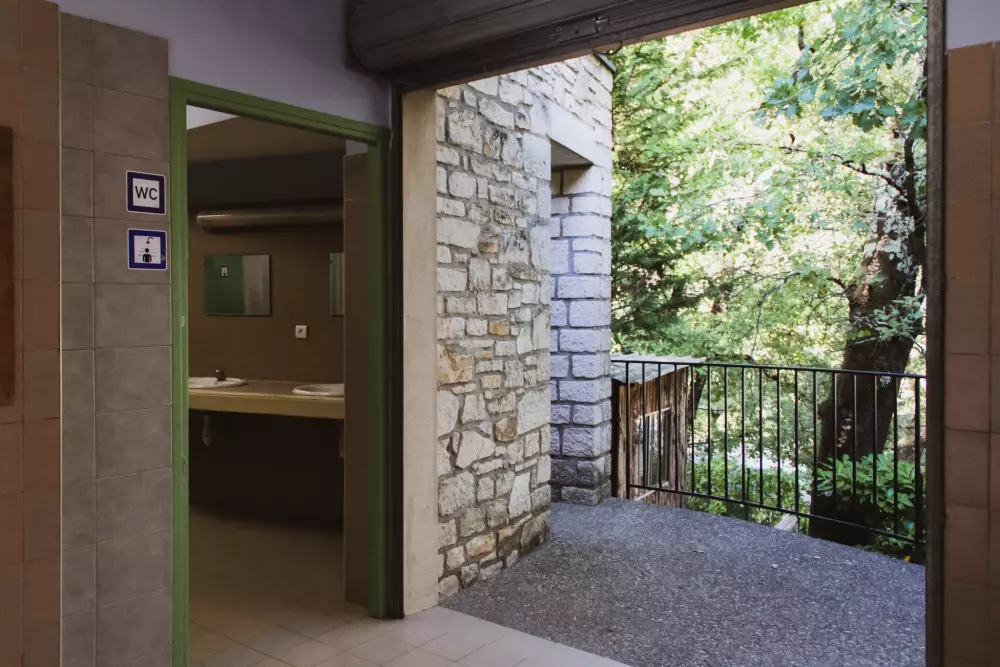 BLACHAS Domena 3 Gwiazdy★★★ 3 Gwiazdy★★★ 3 Gwiazdy★★★