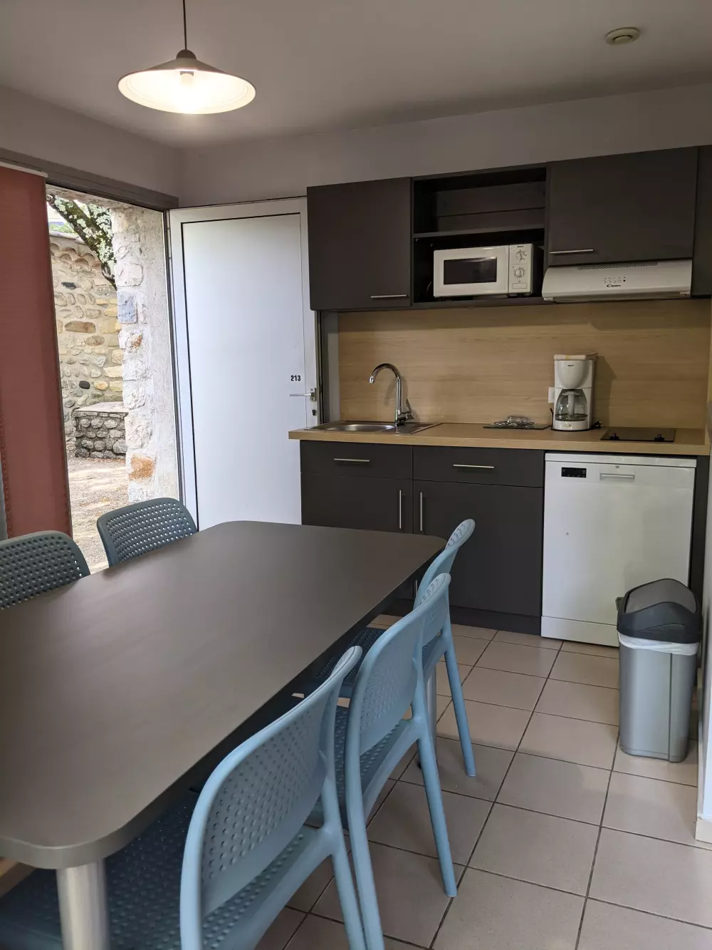 BLACHAS Domena 3 Gwiazdy★★★ 3 Gwiazdy★★★ 3 Gwiazdy★★★