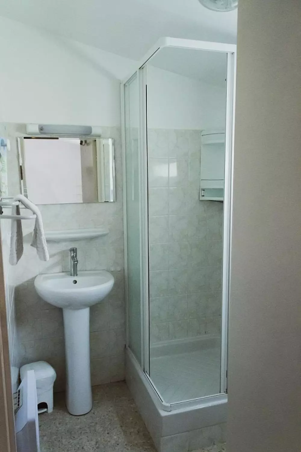 BLACHAS Domena 3 Gwiazdy★★★ 3 Gwiazdy★★★ 3 Gwiazdy★★★