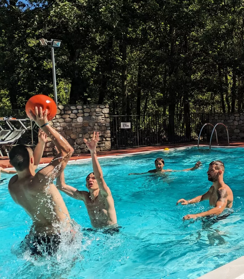 BLACHAS Domena 3 Gwiazdy★★★ 3 Gwiazdy★★★ 3 Gwiazdy★★★