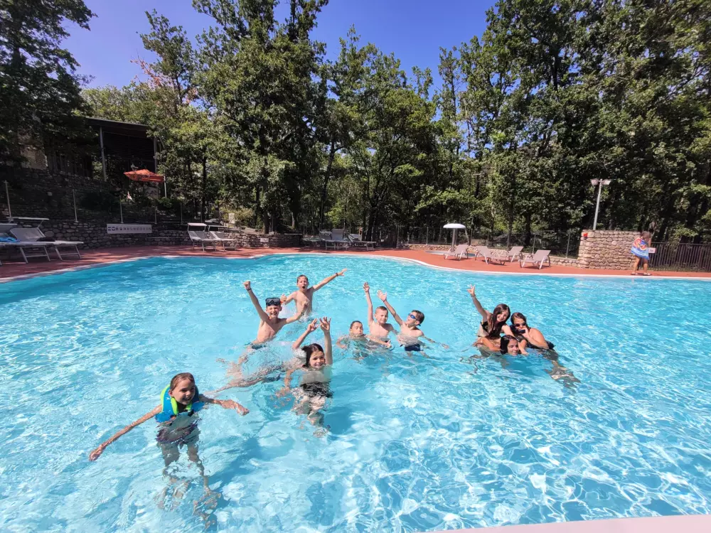 BLACHAS Domena 3 Gwiazdy★★★ 3 Gwiazdy★★★ 3 Gwiazdy★★★