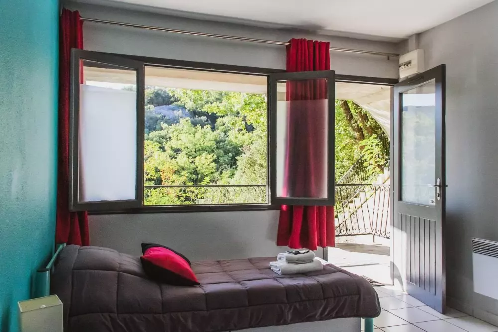 BLACHAS Domena 3 Gwiazdy★★★ 3 Gwiazdy★★★ 3 Gwiazdy★★★