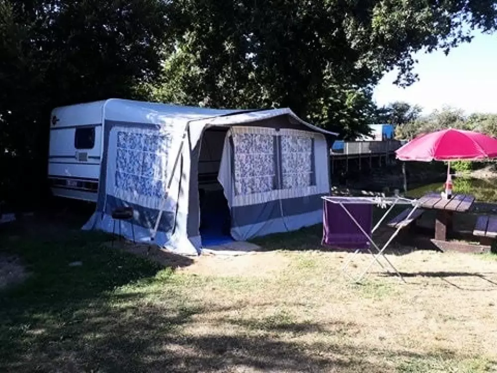 Camping Les P'tites Maisons dans la Prairie 3 étoiles★★★