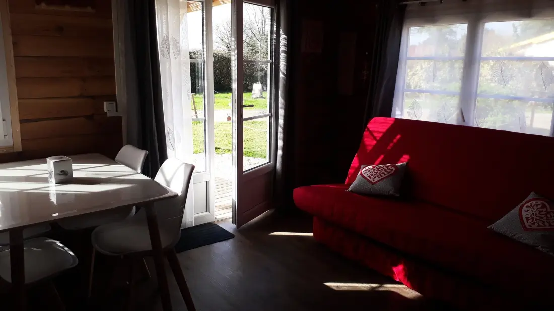 Camping Les P'tites Maisons dans la Prairie 3 étoiles★★★