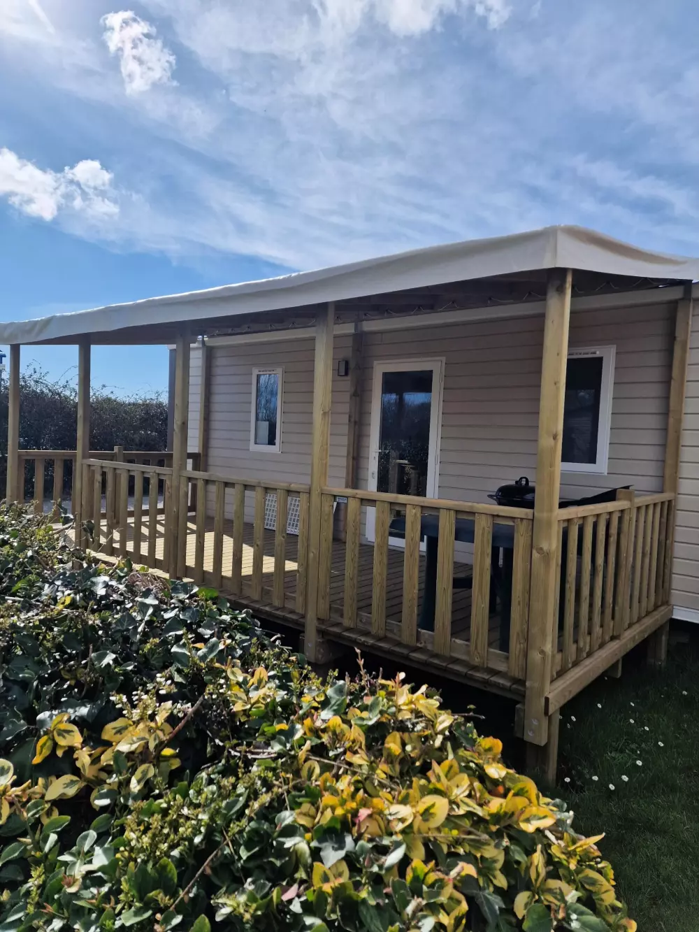 Camping Les P'tites Maisons dans la Prairie 3 Stars★★★