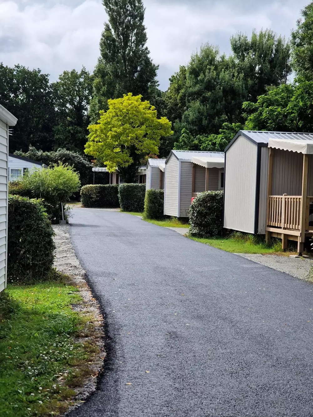 Camping Les P'tites Maisons dans la Prairie 3 Stars★★★