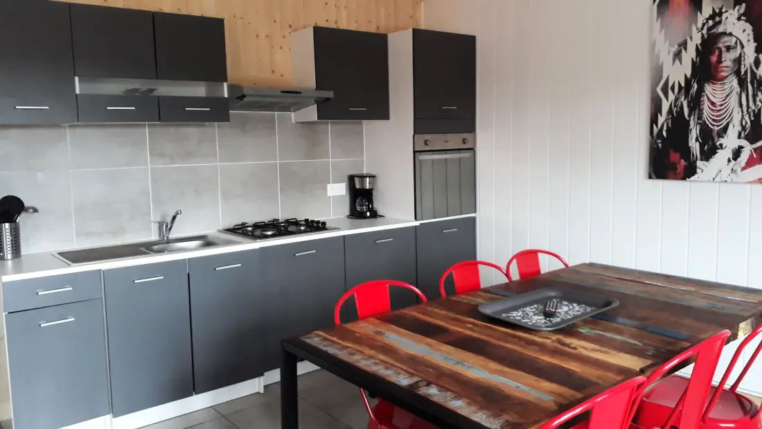 Camping Les P'tites Maisons dans la Prairie 3 étoiles★★★