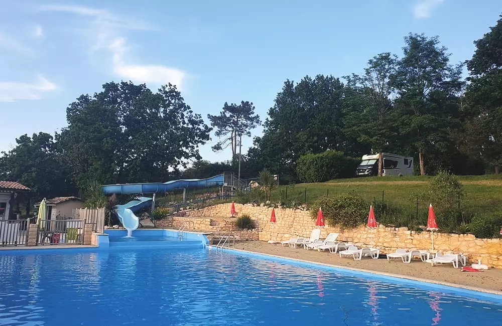 Camping des Bastides 4 Gwiazdy★★★★ 4 Gwiazdy★★★★ 4 Gwiazdy★★★★ 4 Gwiazdy★★★★