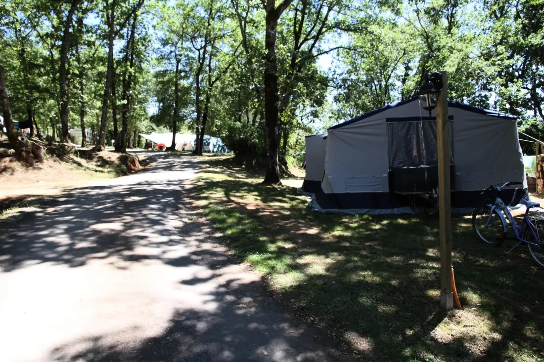 Camping des Bastides 4 Estrellas★★★★