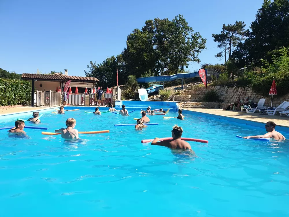 Camping des Bastides 4 Gwiazdy★★★★ 4 Gwiazdy★★★★ 4 Gwiazdy★★★★ 4 Gwiazdy★★★★