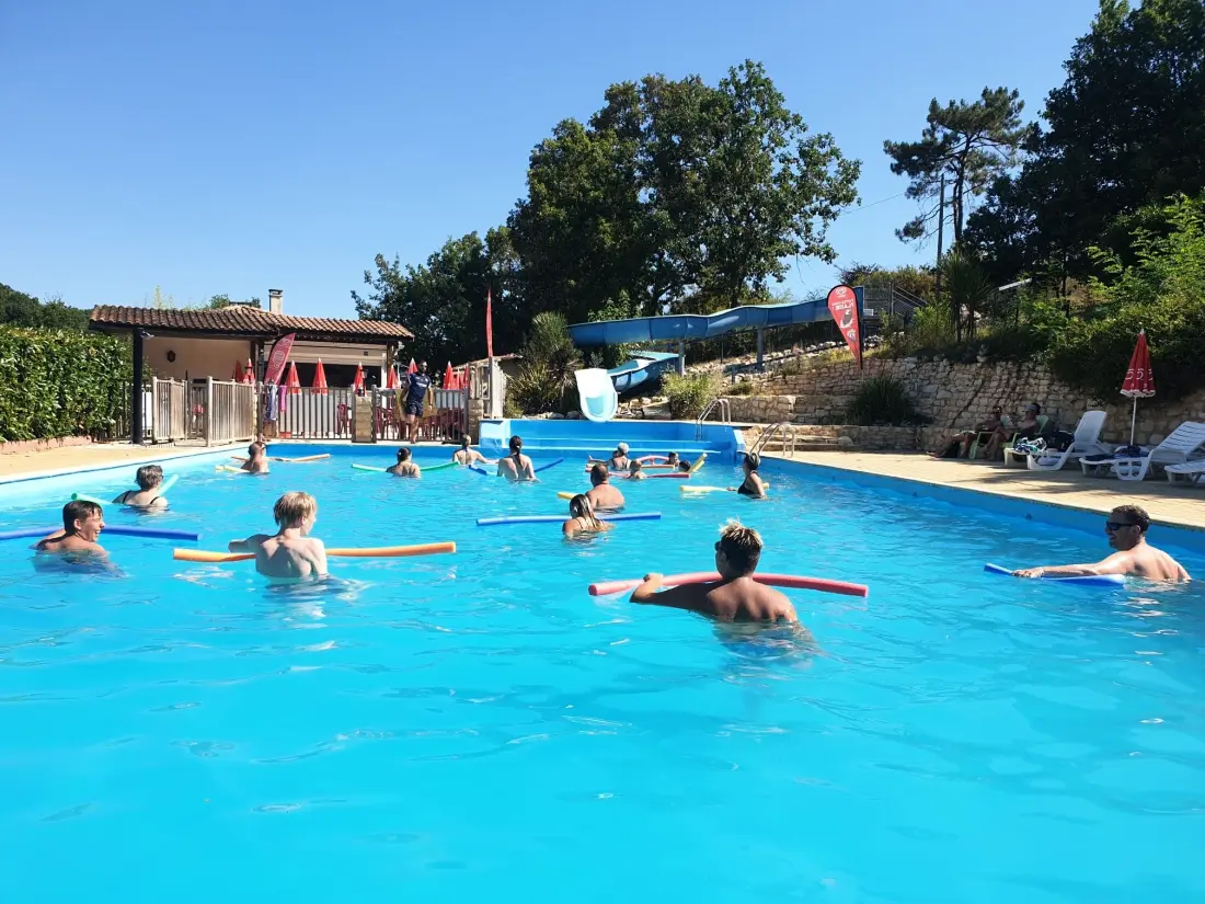 Camping des Bastides 4 Estrellas★★★★