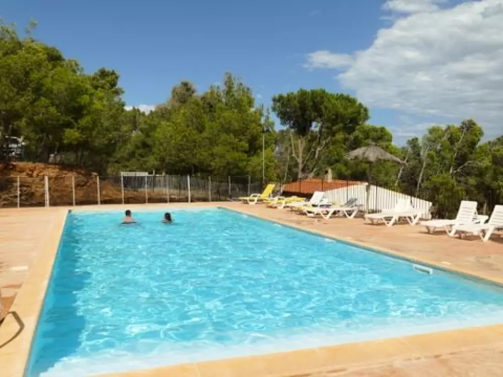 Camping Le Bois De Pins 3 Stars★★★