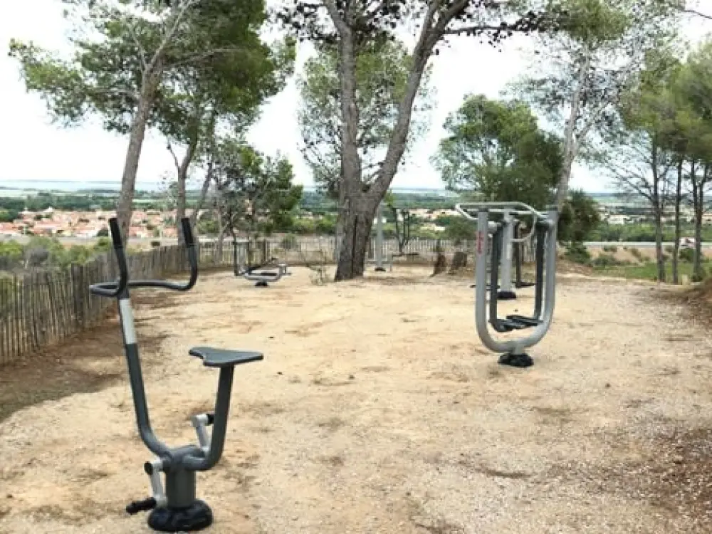 Camping Le Bois De Pins3 Sterren★★★